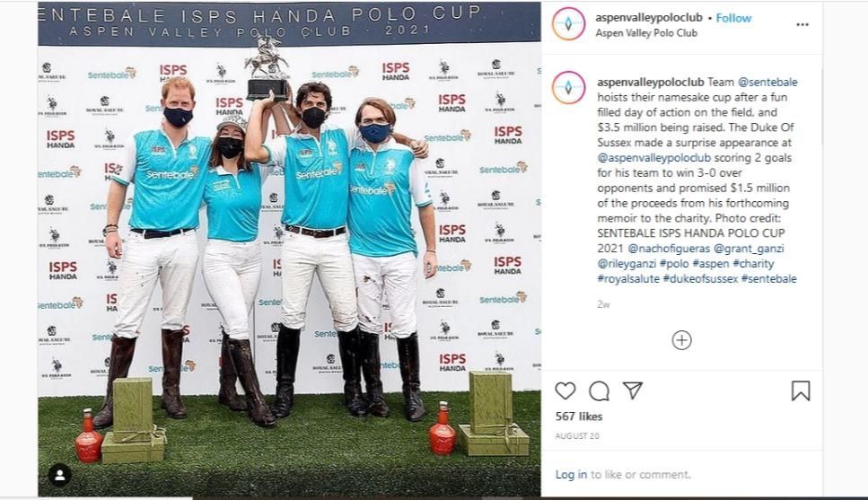 Pangeran Harry merangkul pemain Polo perempuan Riley Ganzi (Instagram/Aspen Valley Polo Club)