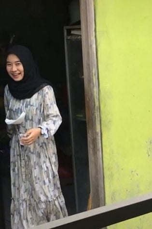 Jarak rumah pacar cuma 5 langkah. (Tiktok/shelterxx).