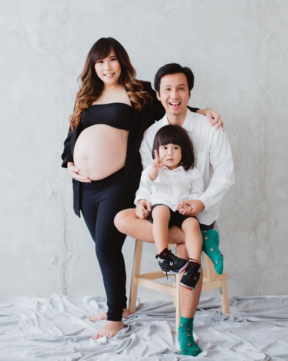 Cherly Juno Lahirkan Anak Kedua Berjenis Kelamin LakiLaki