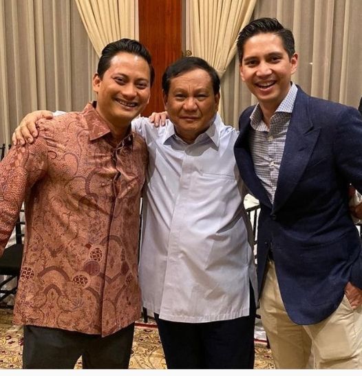 Potret Budisatrio Djiwandono keponakan Prabowo yang sedang viral. [Instagram/budidjiwandono]