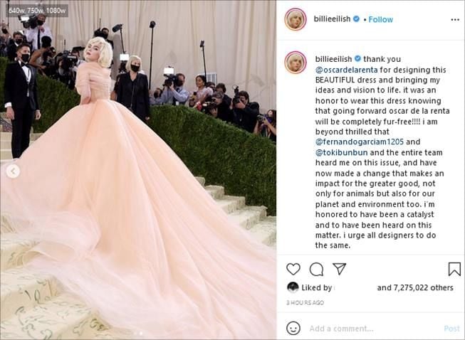 Billie Eilish pakai gaun dengan ekor dramatis di Met Gala 2021. (Instagram/@billieeilish)