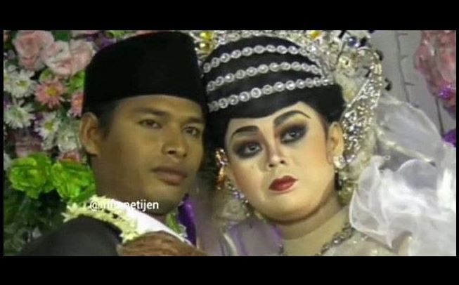 Makeup Pengantin Gagal saat Menikah (facebook.com/Komite Humor Online)