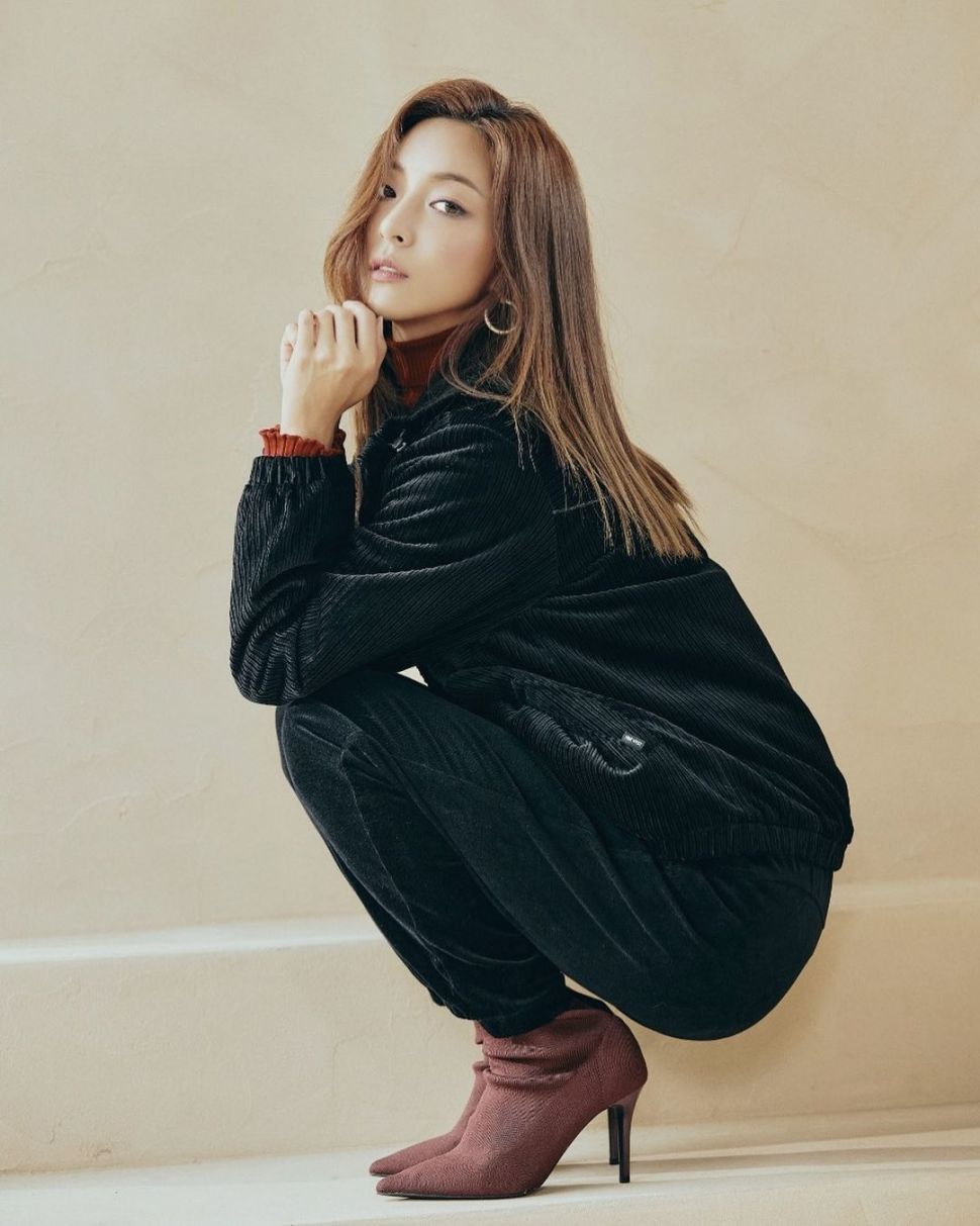 Luna f (x) mengumumkan akan merilis single solo di Instagram. [Instagram]