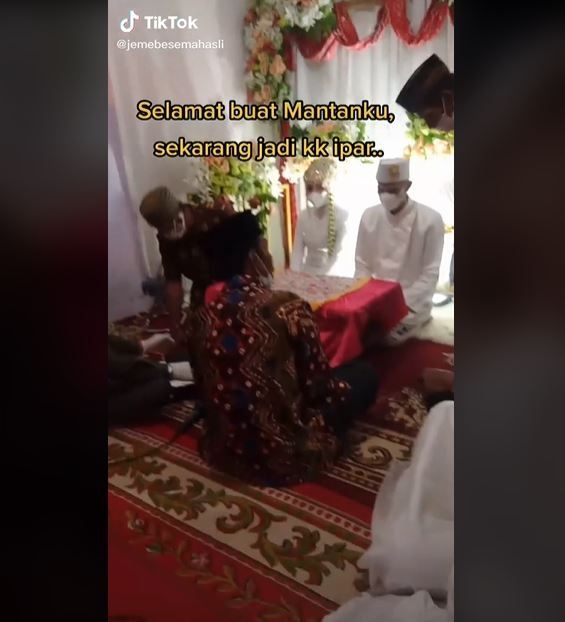 Viral Mantan Pacar Wanita Ini Berakhir Jadi Kakak Ipar (tiktok.com/@jemebesemahasli)