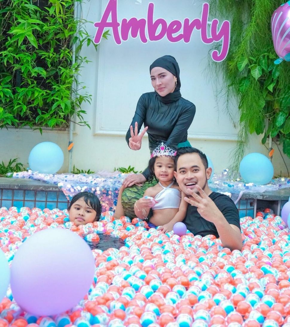 Momen ulang tahun Amberly anak Crazy Rich Malang. (Instagram/shandypurnamasari)