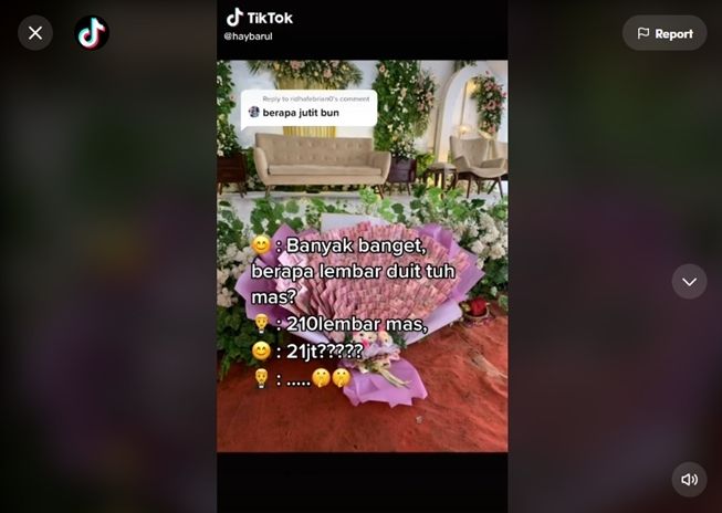 Viral pengantin beri mahar buket uang sebesar kepala reog, totalnya bikin melongo. (TikTok/@haybarul)