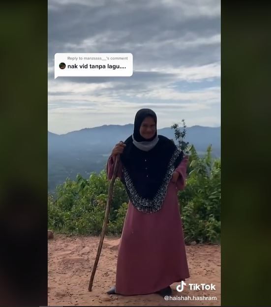 Viral Nenek 74 Tahun Berhasil Mendaki Gunung (tiktok.com/@haishah.hashram)