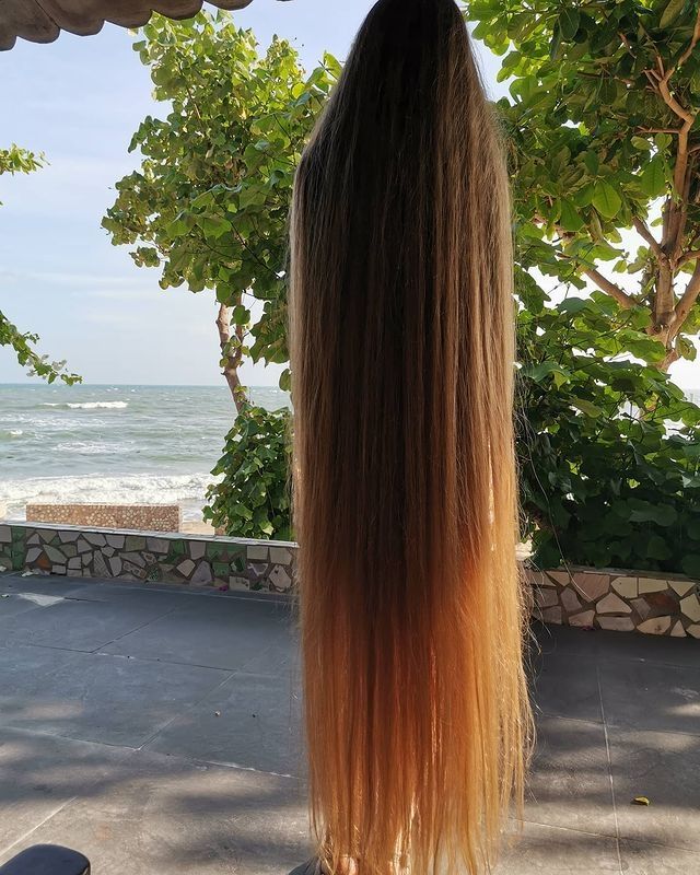 Rapunzel dari Rusia. (Instagram/@lik_anzhelik)