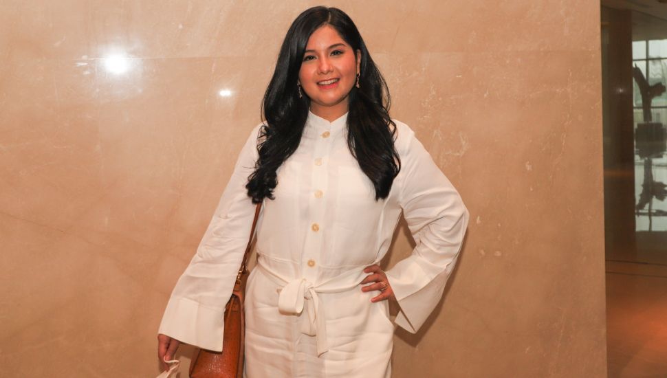 Annisa Pohan saat ditemui di Kawasan Pondok Indah, Jakarta Selatan, Senin (4/10/2021). [Suara.com/Alfiakn Winanto]