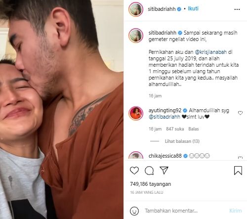 Siti Badriah saat beri tahu kehamilannya kepada suaminya (instagram.com)