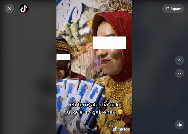 Niatnya lucu-lucuan, hadiah pernikahan wanita ini bikin pengantin bete. (TikTok/@restianaaaaaaa)