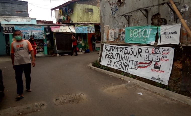 Kisah Mereka yang Bertahan dari Penggusuran dan Melawan PT KAI