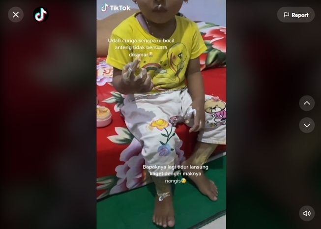 Viral bocil diam di kamar bikin ibu curiga. (TikTok/@emylselia)