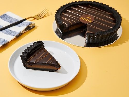 Chocolate Salted Caramel Tart. (Ann's Bakehouse & Creamery)