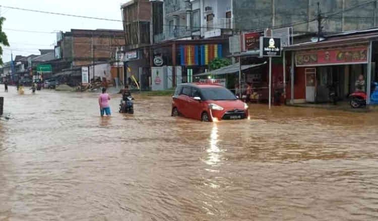 Ilustrasi banjir Banyuwangi [Foto: Suaraindonesia]