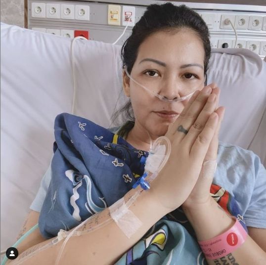 Kondisi terkini Melanie Subono setelah operasi tumor. [Instagram/melaniesubono]