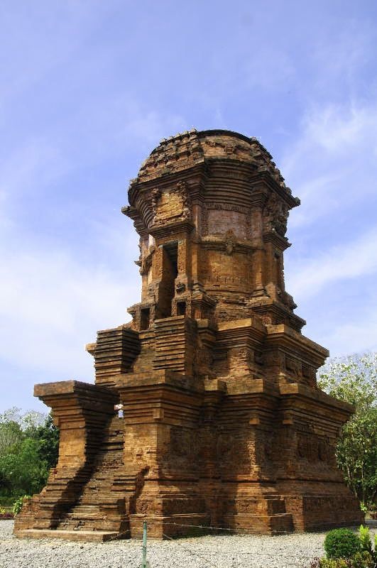 Candi Jabung. [Wikipedia]