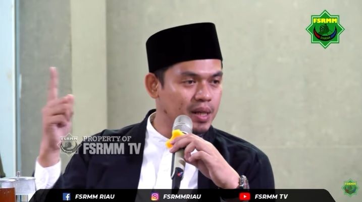 Buya Arrazy Hasyim (YouTube FSRMM TV)