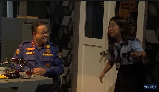 Viral Kiky Saputri Ngeroasting Anies Baswedan, Ini Pengertian Komedi Roasting dan Sejarah. (Dok: YouTube/TRANS7 OFFICIAL)