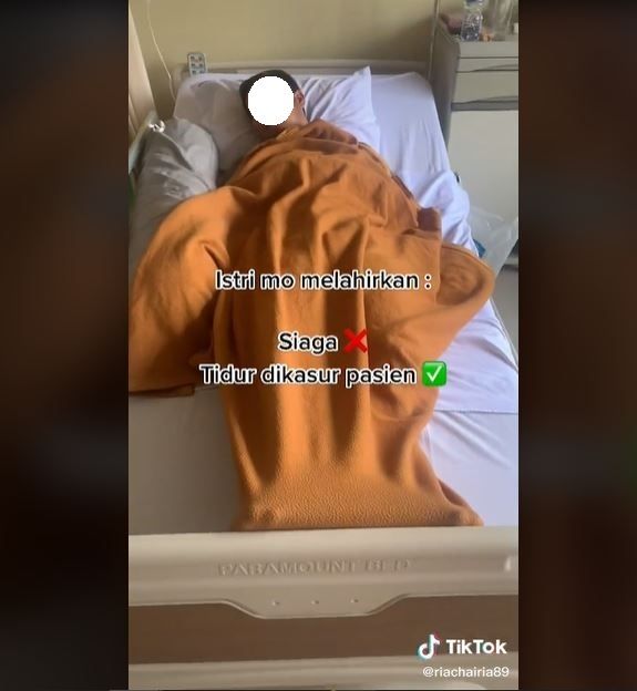 Viral Suami Malah Tidur saat Istri Mau Melahirkan (tiktok.com/@riachairia89)