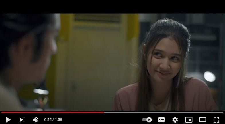 Petikan trailer film Langit Kala Senja [Youtube/Falcon]