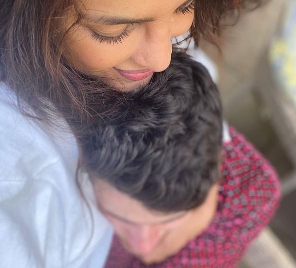 Priyanka Chopra dan Nick Jonas.[Instagram]