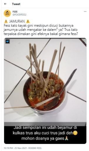 Sempol jamuran (TikTok @FOODFESS2)