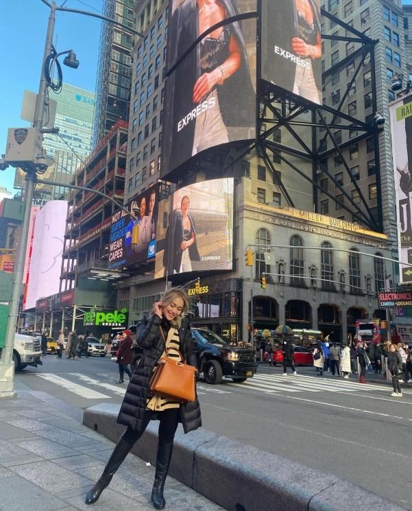 Potret Liburan Ayu Ting Ting di New York (Instagram/@ayutingting92) 