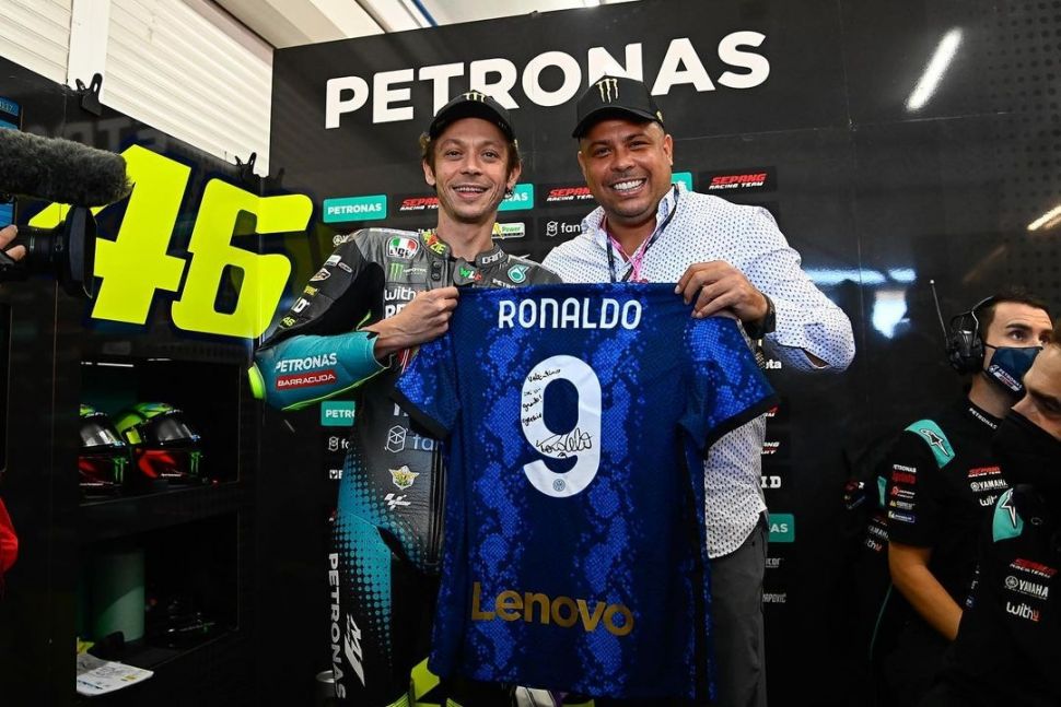 Balapan terakhir Valentino Rossi yang dihadiri oleh Ronaldo. (Instagram)