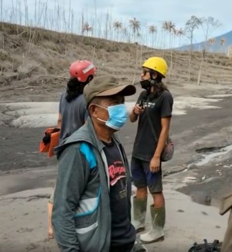 Kisah Pak Nur, warga lokal yang jadi penunjuk jalan bagi tim rescue. (Instagram/laharbara)
