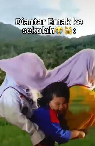 Video parodi yang memperlihatkan perbedaan saat bocil diantar sekolah oleh kedua orang tuanya.(Tiktok/@laladansultan)