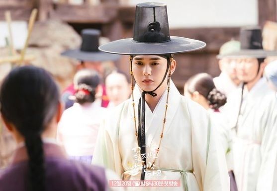 Pesona Yoo Seung Ho di Moonshine (Instagram/@kbsdrama)