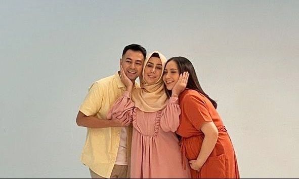 Raffi Ahmad, Amy Qanita, Nagita Slavina. [Instagram/amy_r_qanita]