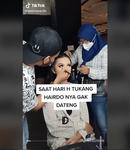 Curhat MUA Menangis saat Merias Klien, Ini Penyebabnya (tiktok.com/@daniswara.dio)