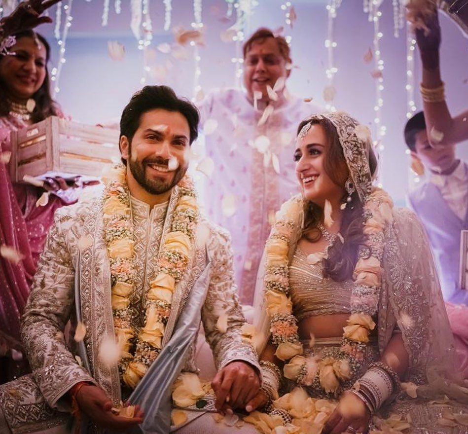 Varun Dhawan menikah dengan Natasha Dalal. [Instagram]