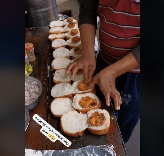 Beredar Video Pembuatan Jajanan Mirip Burger Ala India Publik Khas