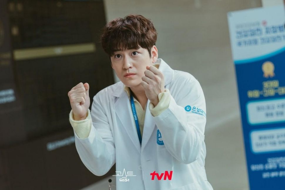 Pesona Kim Bum di Ghost Doctor (Instagram/@tvn_drama)