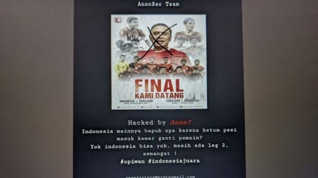 Tangkapan layar laman situs resmi PSSI yang diretas pada Rabu (29/12/2021). Peratasan dilakukan usai Indonesia kalah dengan skor 0-4 dari Thailand pada laga leg pertama final Piala AFF 2020 di Stadion Nasional, Singapura. [Antara/ Michael Siahaan]