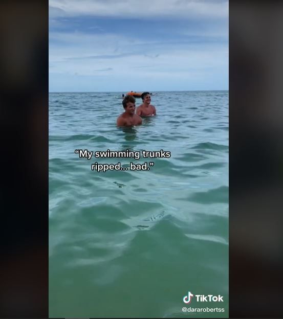 Viral Celana Renang Bisa Larut Dalam Air (tiktok.com/@dararobertss)