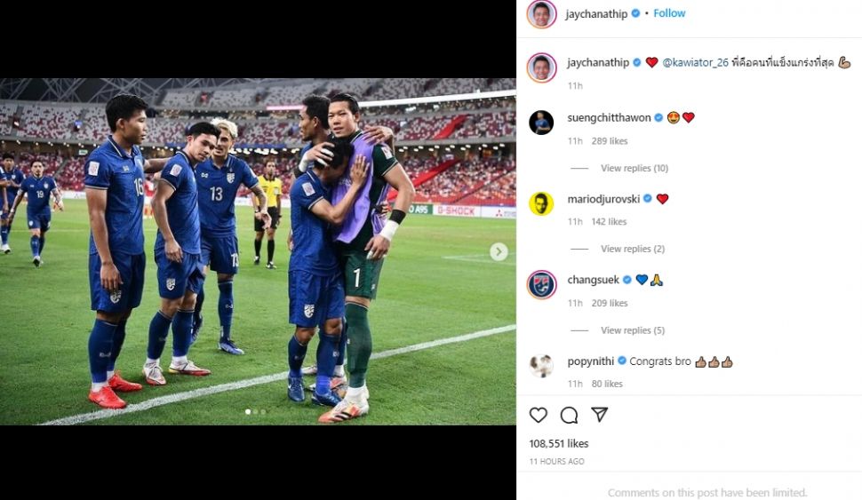 Chanathip Songkrasin yang sedih saat selebrasi usai cetak gol lawan timnas Indonesia. (Instagram/jaychanathip)