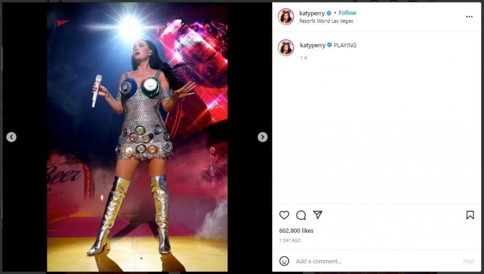 Katy Perry Pakai Bra Bentuk Kaleng Bir (instagram.com/katyperry)