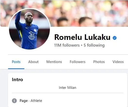 Romelu Lukaku tulis Inter Milan di bio Facebook. (Dok, The Sun)