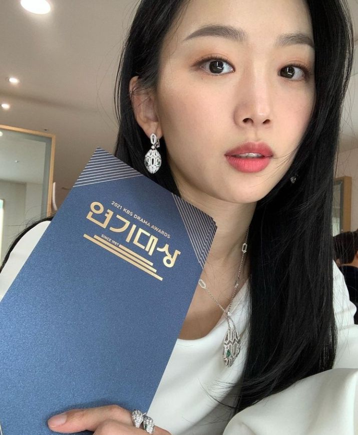 Jin Ki Joo (Instagram/jinkijoo)