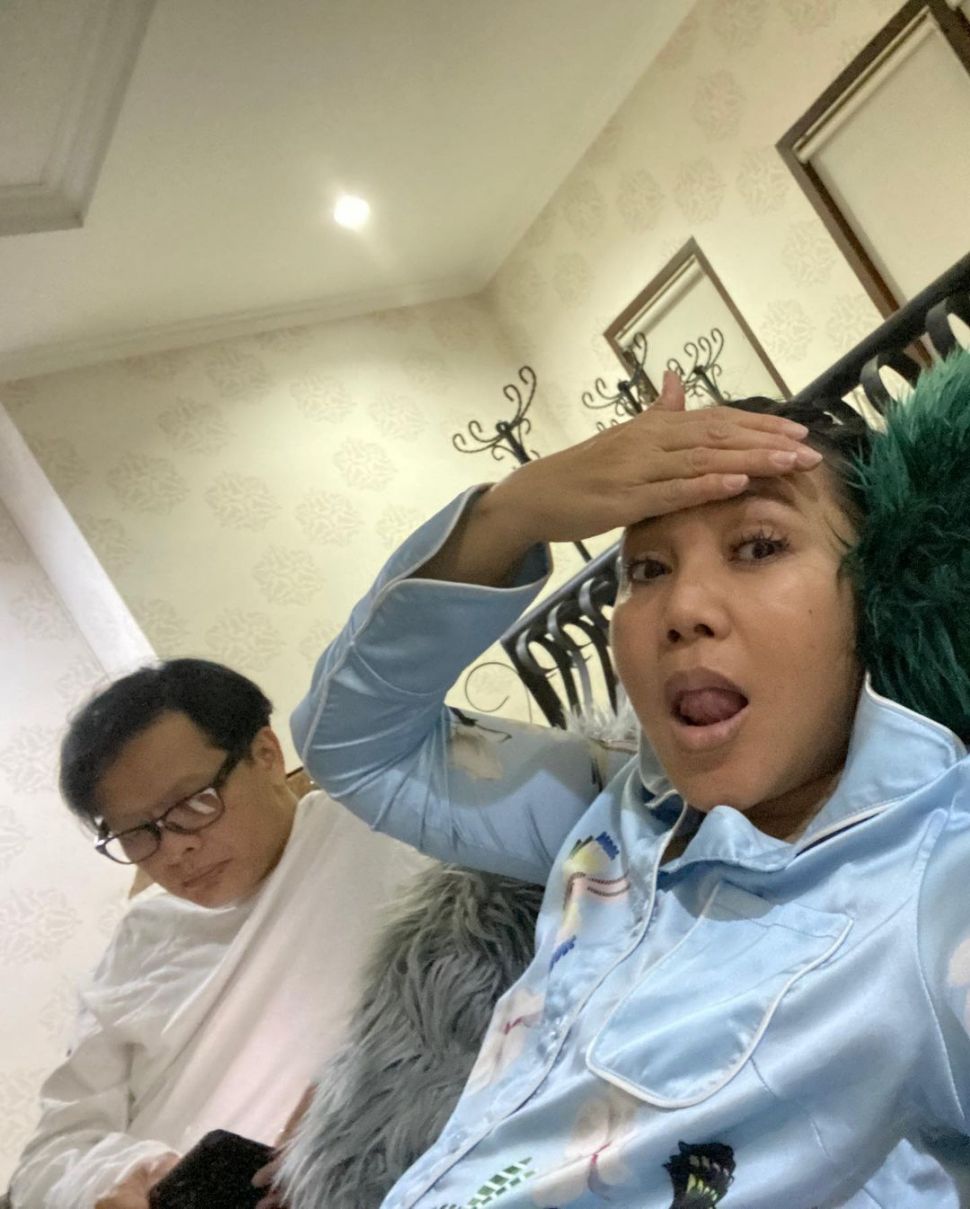 Potret Mesra Armand Maulana dan Dewi Gita  [Instagram/@dewigita01]