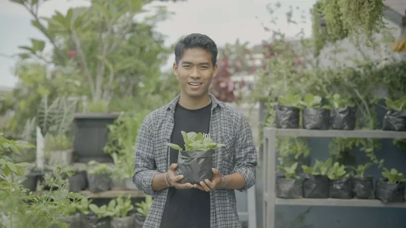 Dewa, pemilik infarm. (Dok. Lazada Indonesia)