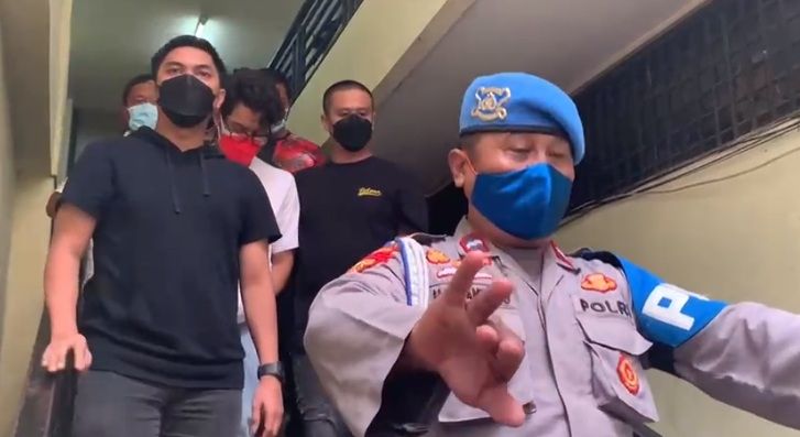 Ardhito Pramono di Polres Jakarta Barat [Suara.com/Yuliani]