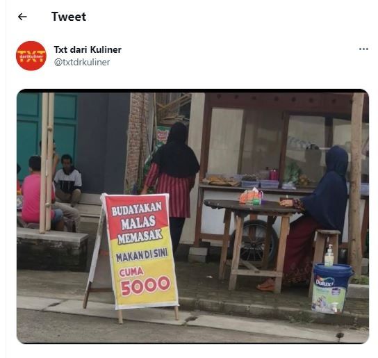 Papan promosi out of the box (Twitter @txtdrkuliner)