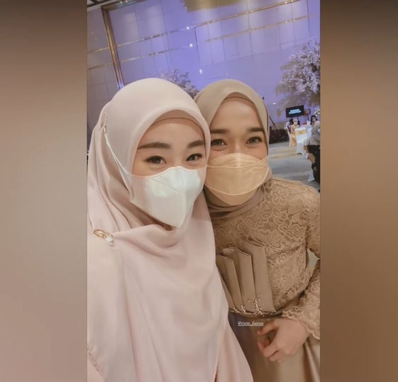 Potret kedekatan Larissa Chou dan Ririe Fairus (Instagram/@larissachou)