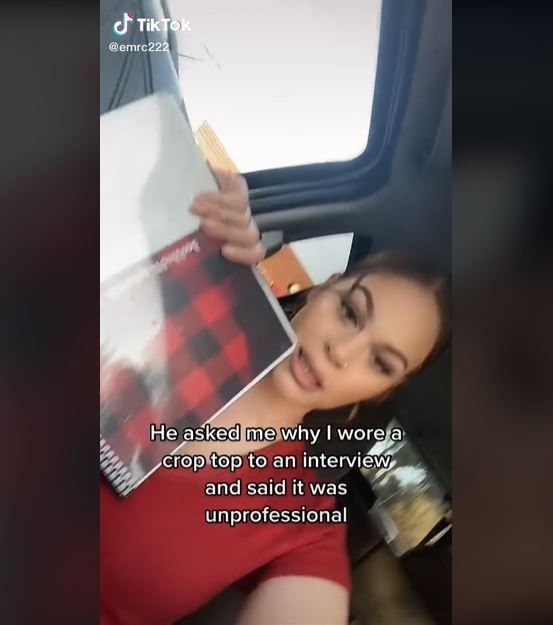 Viral Wanita Wawancara Kerja Pakai Crop Top, Hasilnya di Luar Dugaan (tiktok.com/xoemmss)