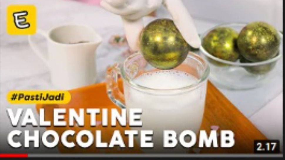 Resep cokelat valentine, chocolate bomb berlapis gold dust (YouTube: Endeus.tv)